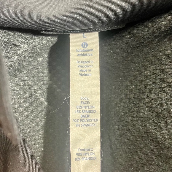 Lululemon Black Hooded Windbreaker - Picture 5 of 5